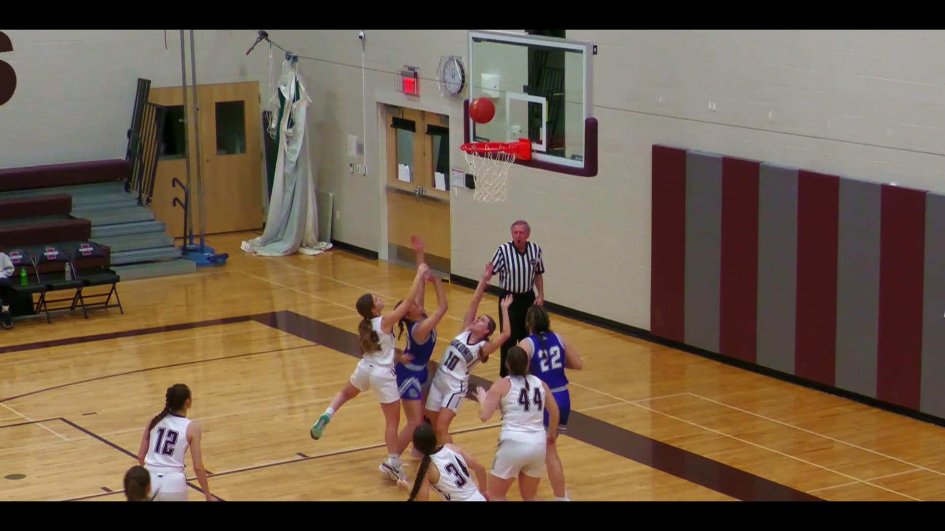 You are currently viewing Lawrence Beats Nokomis Girl’s Basketball 59-24